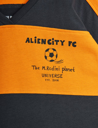 Mini Rodini soccer shirt from bundle to bundle a kids clothing rental 