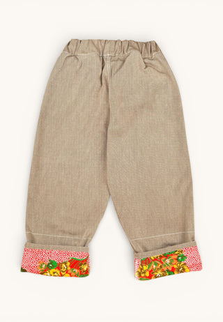 Autumn Strolls Growing Pants